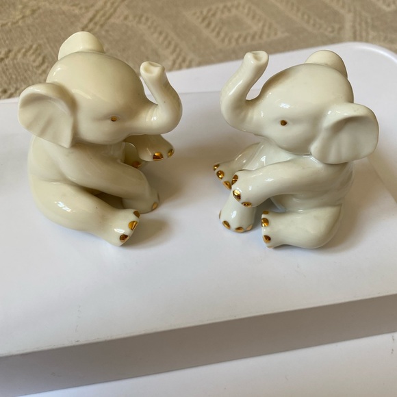Set of 2 Vintage Lenox Baby Elephant Figurines - Picture 8 of 16